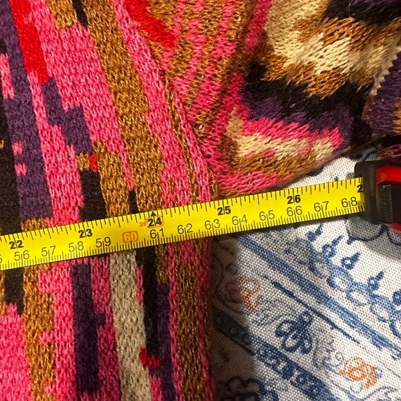 FARM Rio Multicolor Patterned Sweater - Picture 8 of 11